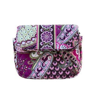 Vera Bradley crossbody paisley pink pattern excellent condition.